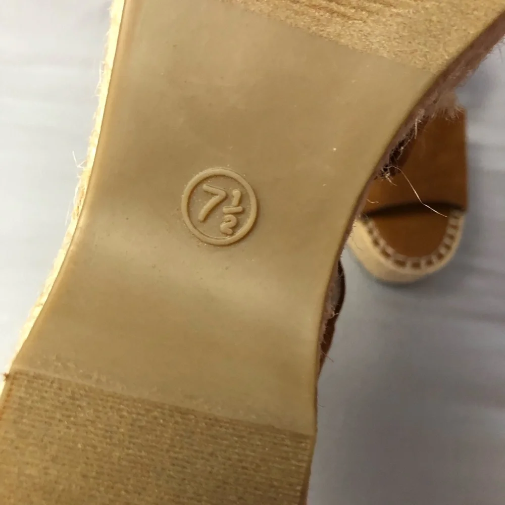 Universal Thread Brown Espadrille Wedge‎ Sandals Vegan Suede Women’s size 7.5